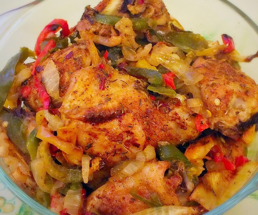 Zambia : In The Kitchen With Kanta: Baked Curry Chicken, peppers and onions