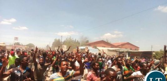 Youths in Kanyama Protesting Over Street Vending